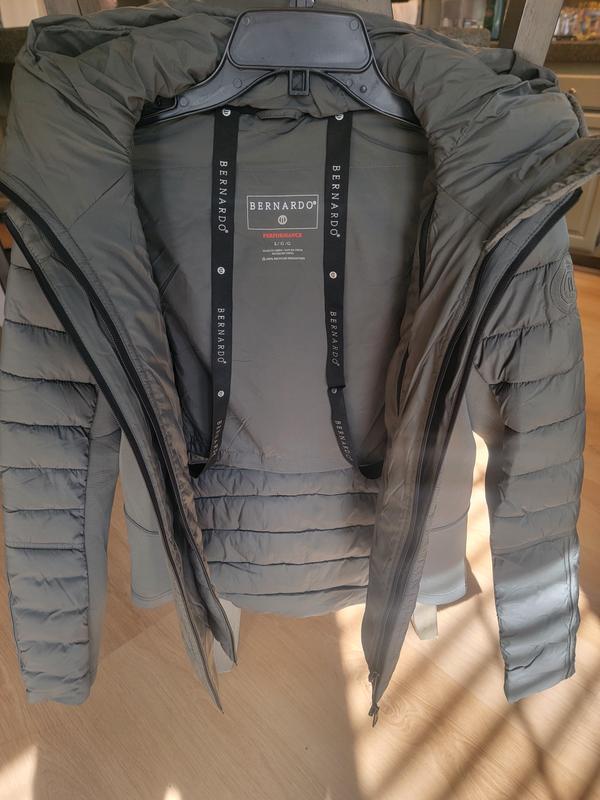 Customer photo for "Form fitting, sleeves good length"