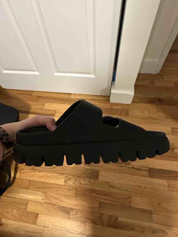 Review Thumbnail Image 4 224627801