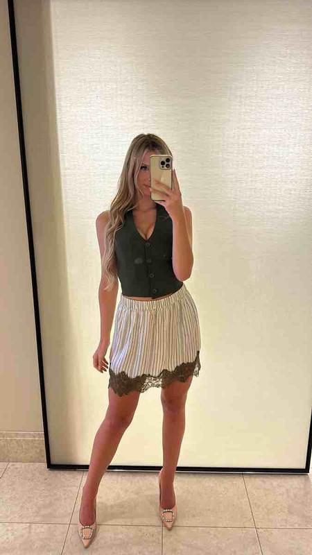 Review Thumbnail Image 0 234738329