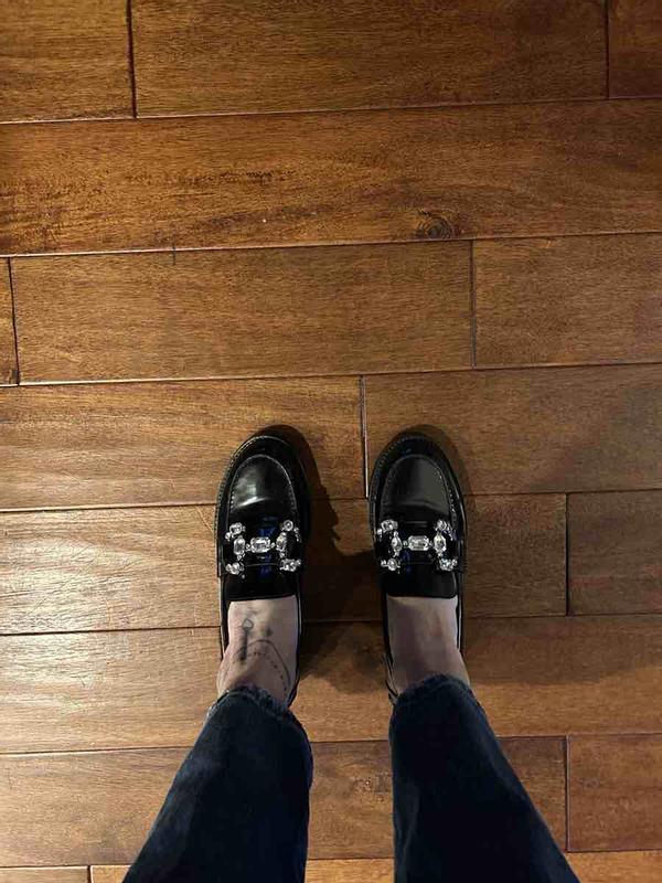 Review Thumbnail Image 0 229860086