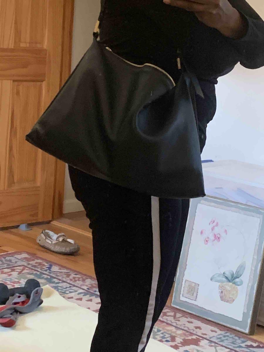 Review Thumbnail Image 0 204020594