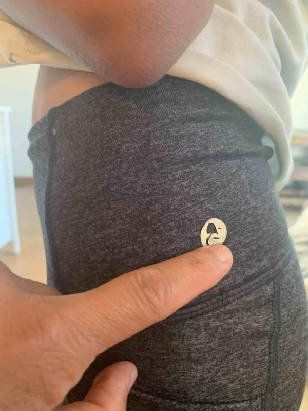 Customer photo for "Logo peeled off, New"