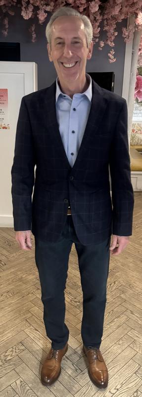 Review Thumbnail Image 0 238995725