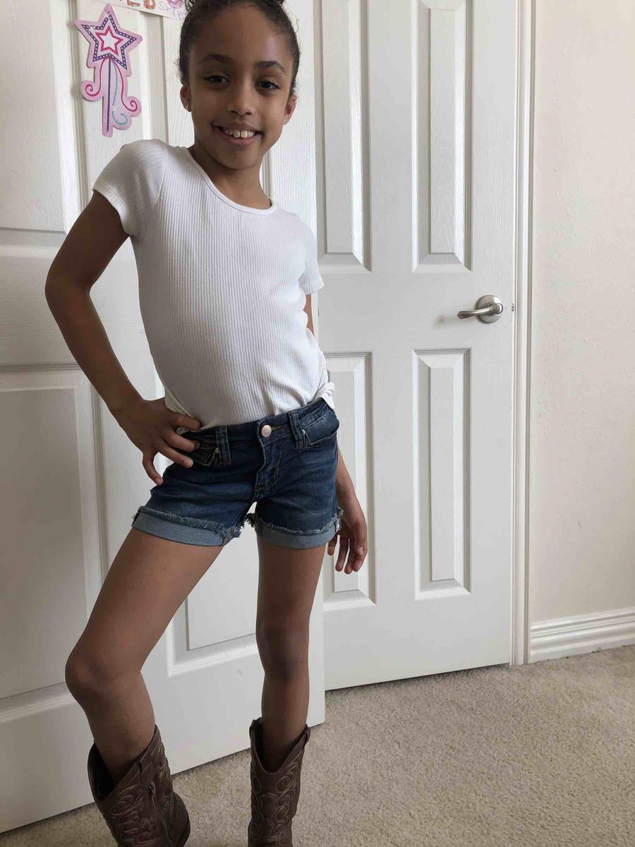 Review Thumbnail Image 0 205609645