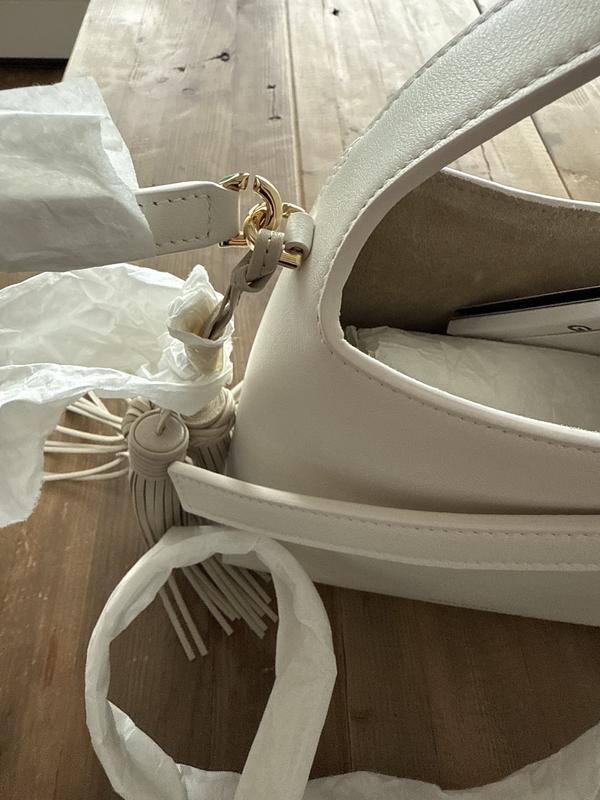 Review Thumbnail Image 0 246425154