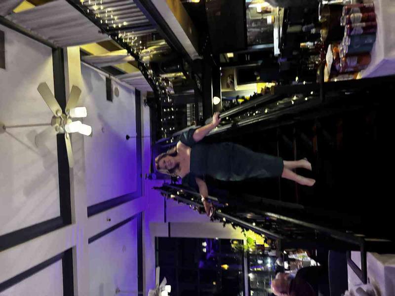 Review Thumbnail Image 1 247302891