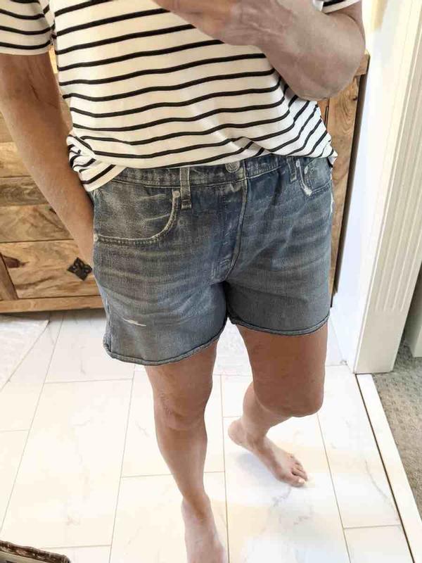 Customer photo for "PERFECT shorts"