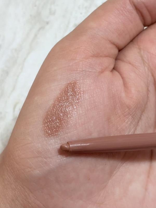 Customer photo for "Lovely formula, glides beautifully!!"