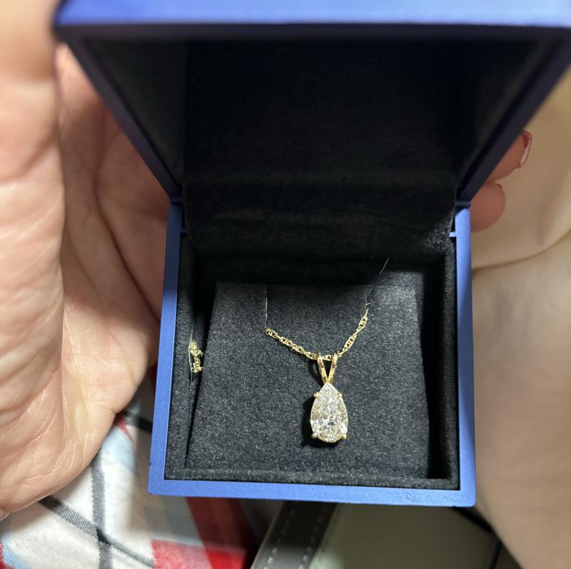 Review Thumbnail Image 0 238781383