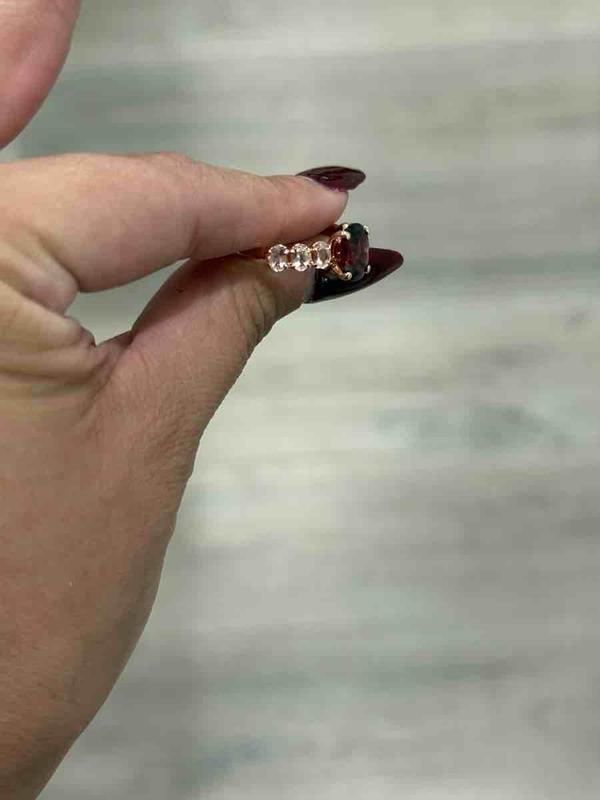 Review Thumbnail Image 0 245543890