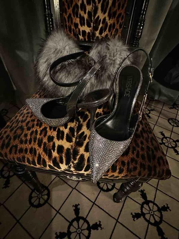 Review Thumbnail Image 0 231672858