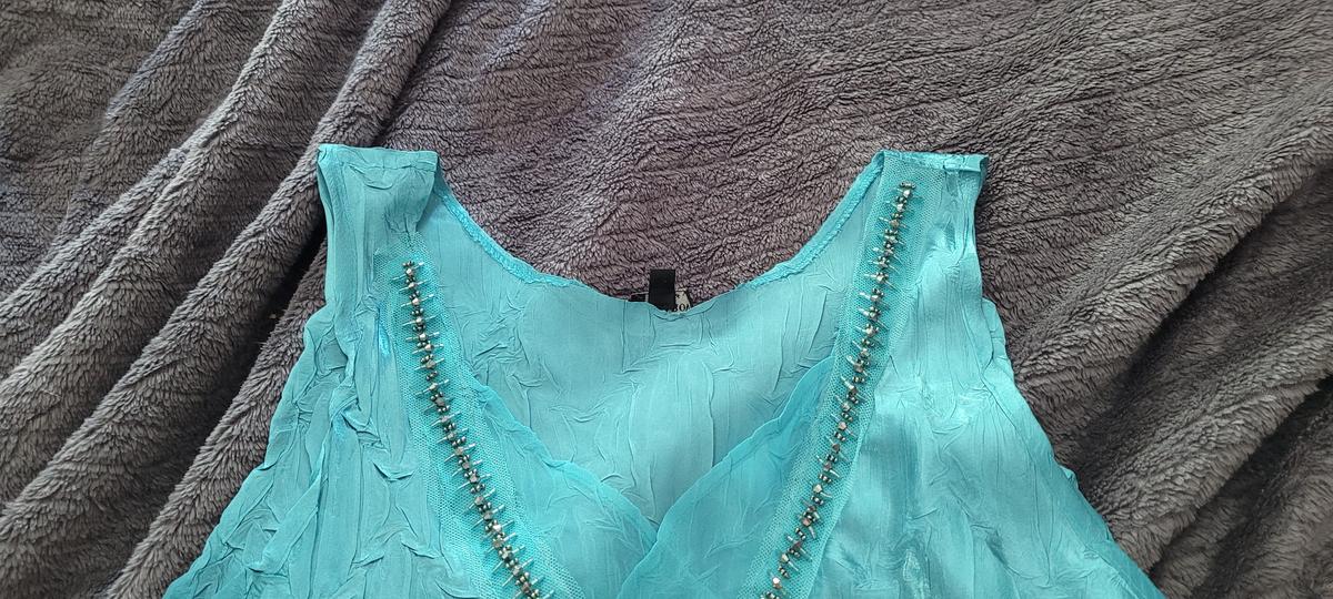 Review Thumbnail Image 0 210107774