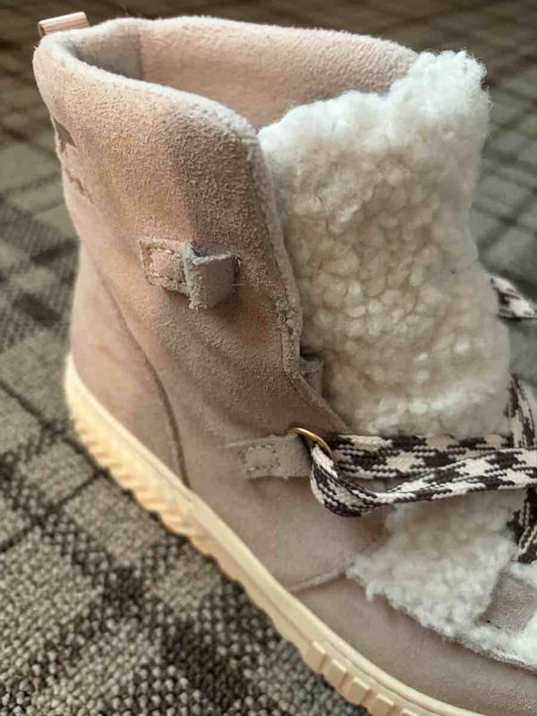 Review Thumbnail Image 0 248268602