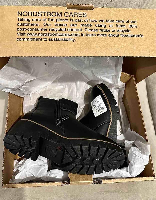 Customer photo for "color change or multiple wrong orders"