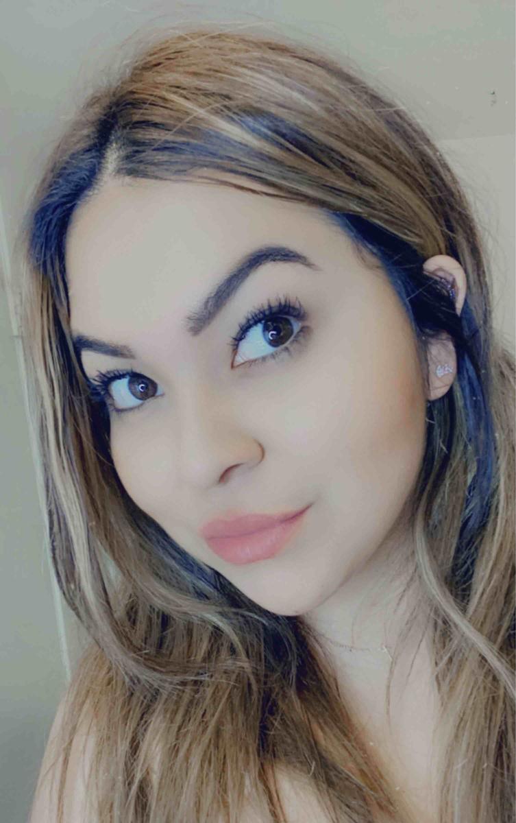 Customer photo for "this serum is everything"