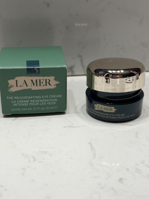 Customer photo for "Great scent"