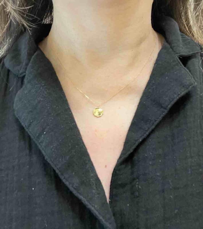 Review Thumbnail Image 0 235272000