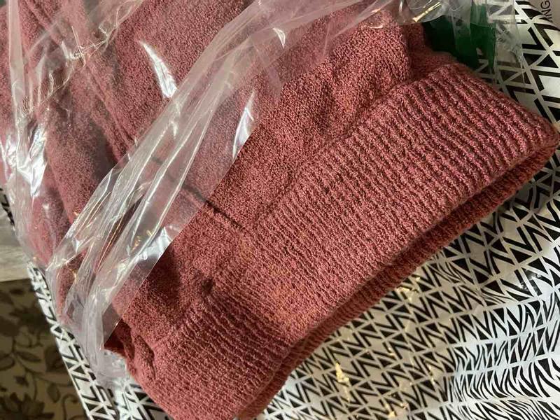 Review Thumbnail Image 0 243952555