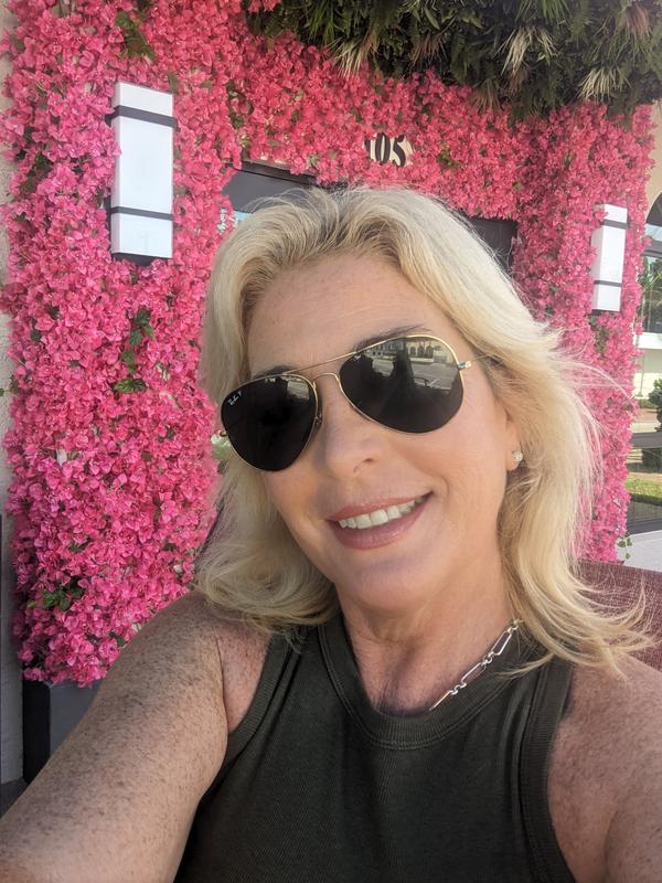 Review Thumbnail Image 0 228342635