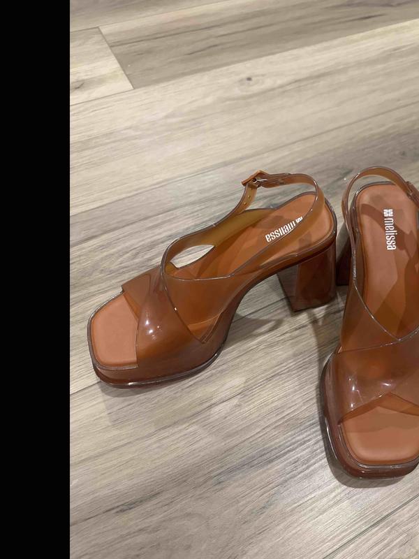 Review Thumbnail Image 0 247822899