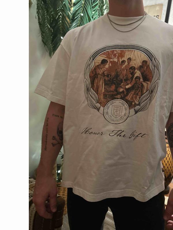 Review Thumbnail Image 0 228083529