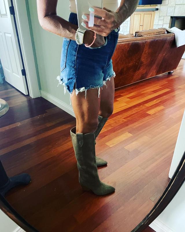 Review Thumbnail Image 1 227357713