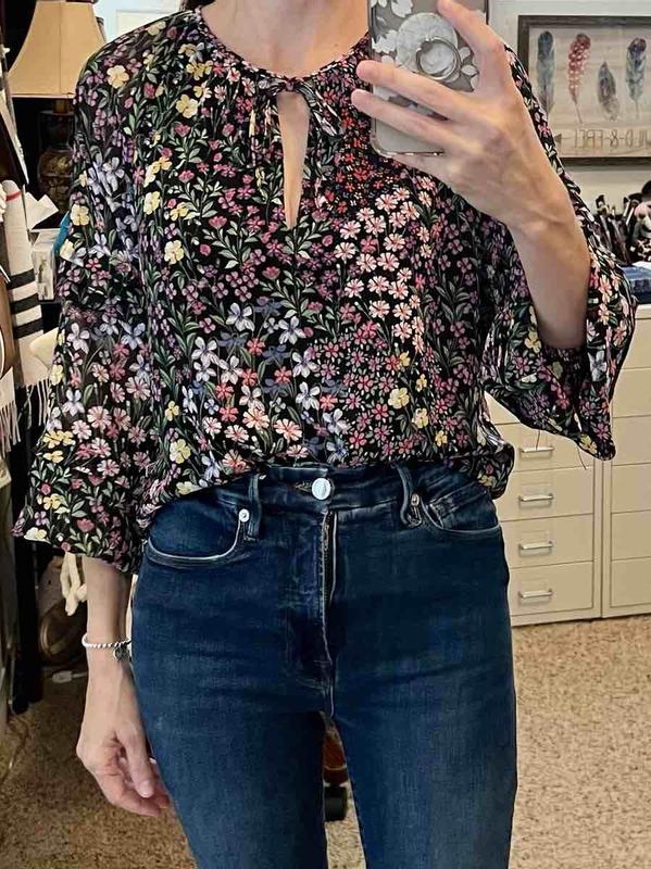 Review Thumbnail Image 1 218697377