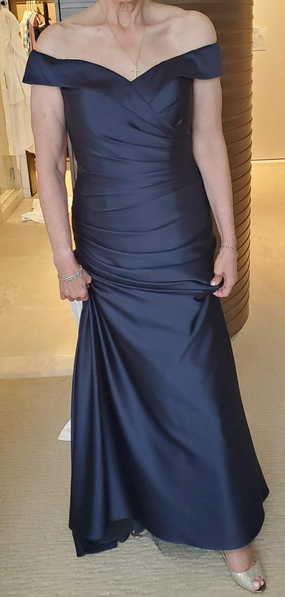 Review Thumbnail Image 0 209960988