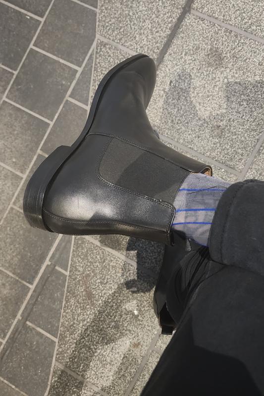 BOSS Lisbon Chelsea Boot (Men) | Nordstromrack display picture 3