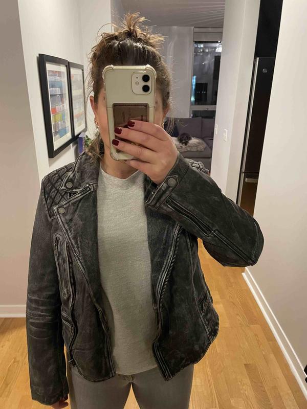 Review Thumbnail Image 0 213101652