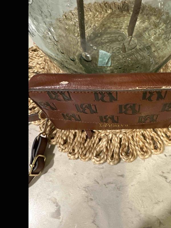 Customer photo for "peeling"