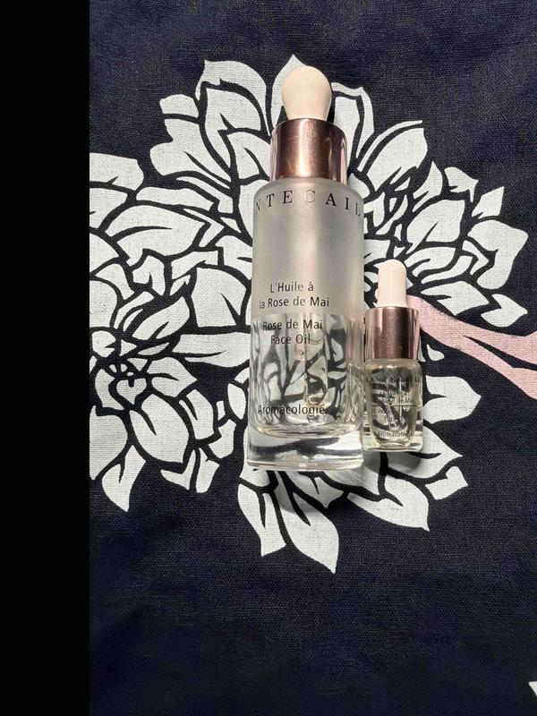 Customer photo for "My all time favorite skincare item"