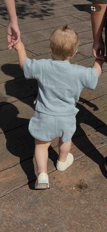 Review Thumbnail Image 0 249329642