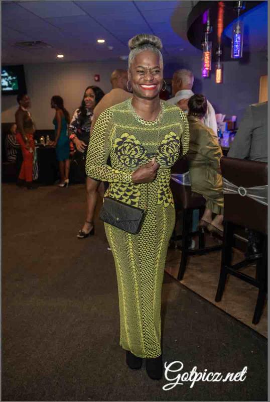 Review Thumbnail Image 1 236652275