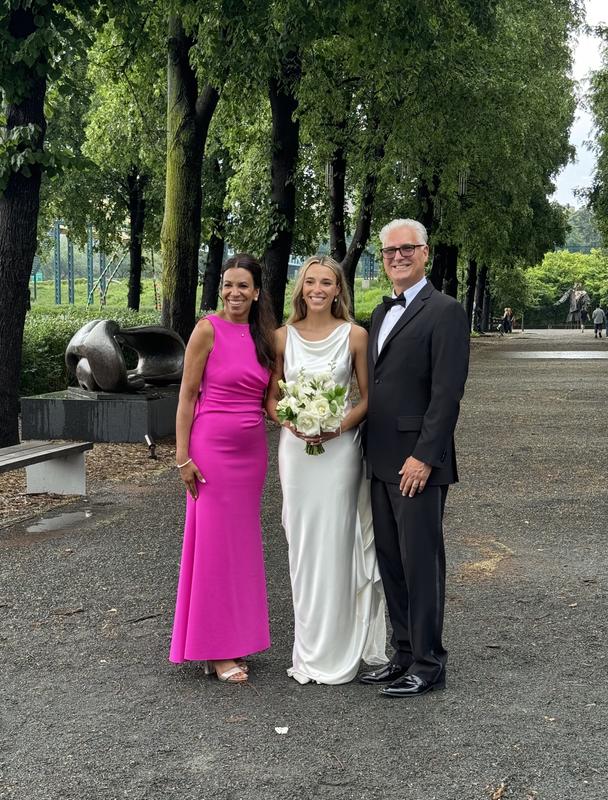 Review Thumbnail Image 0 235349296