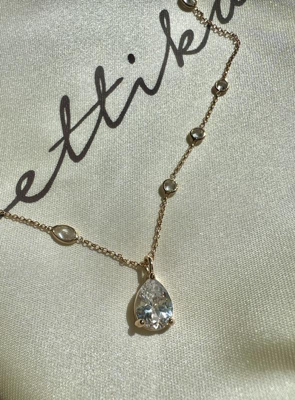 Review Thumbnail Image 0 228451083