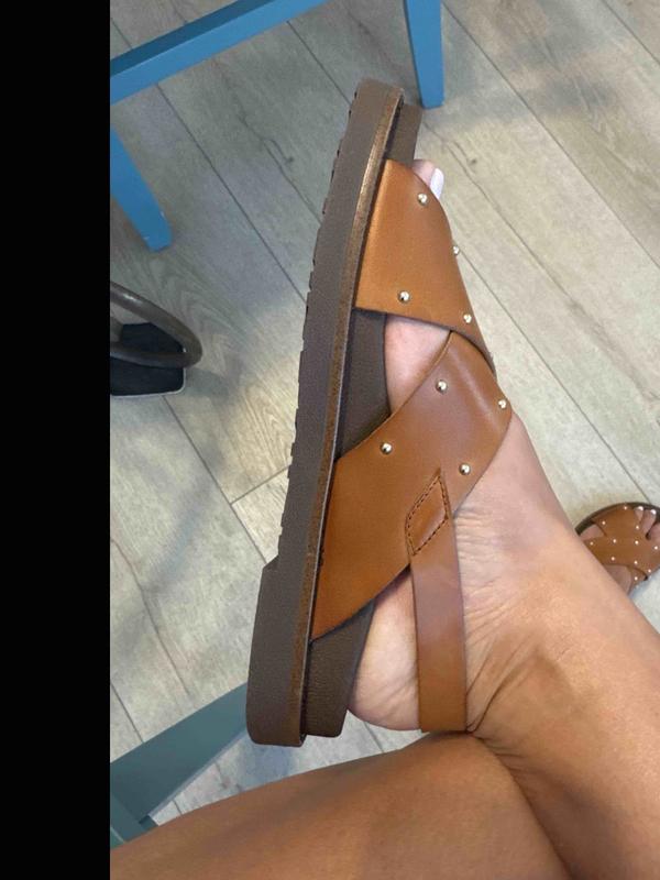 Customer photo for "stylish comfort"