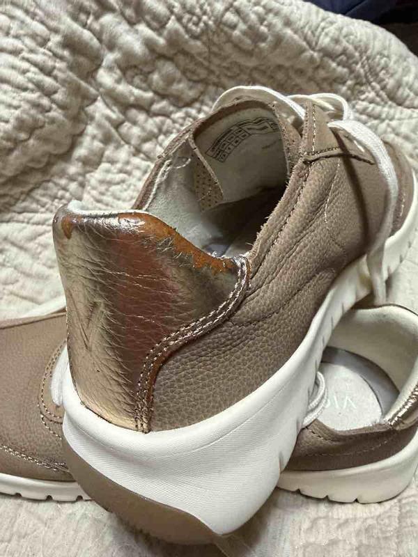 Review Thumbnail Image 2 247353975