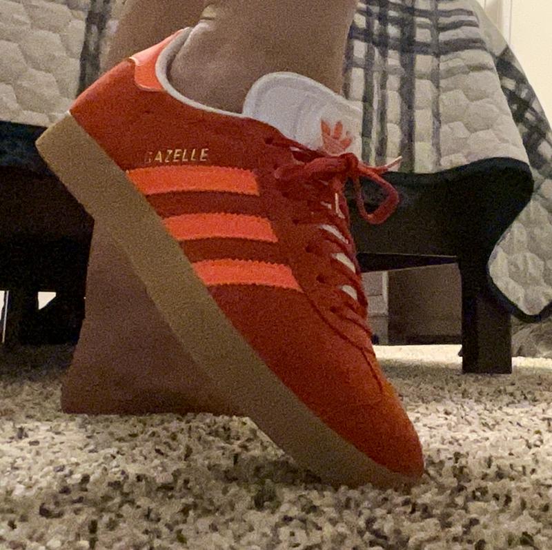 Customer photo for "Perfect color and perfect fit"