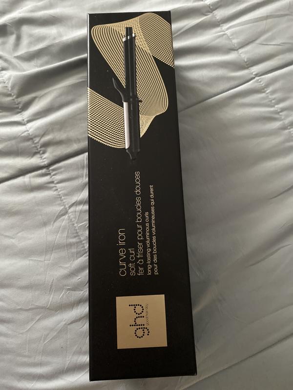 Customer photo for "GHD curve 1 1/4” curling iron"