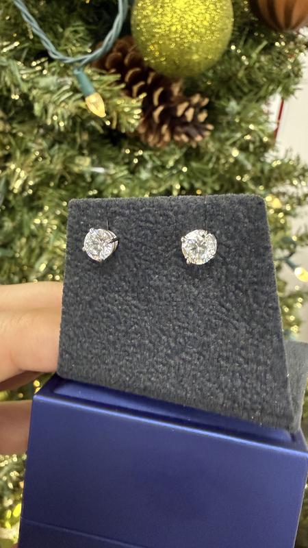 Review Thumbnail Image 1 246872043