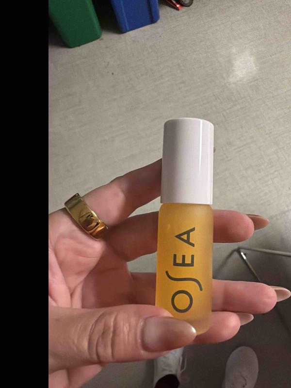 Customer photo for "best lip oil ever"