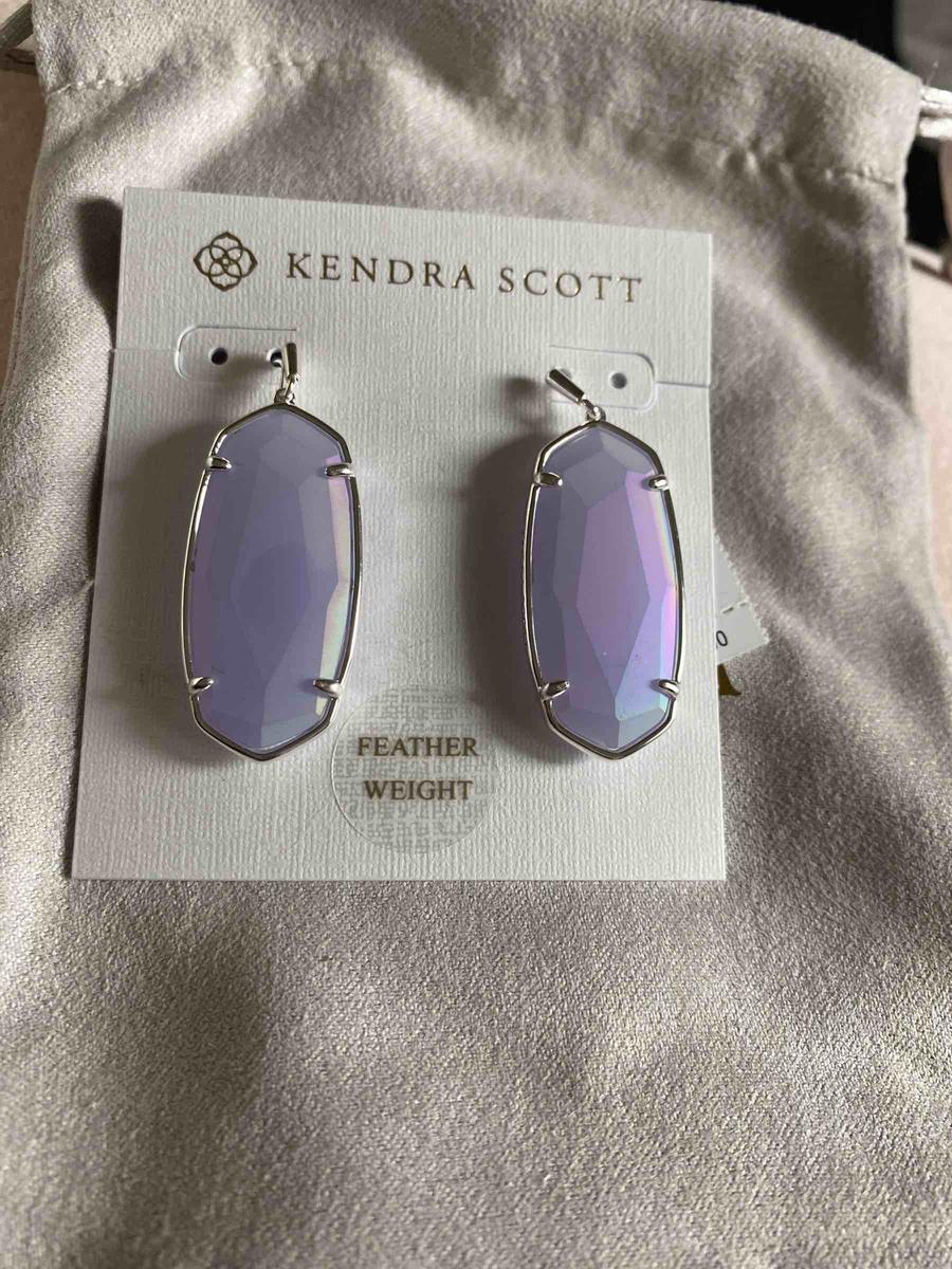 Review Thumbnail Image 0 209989582