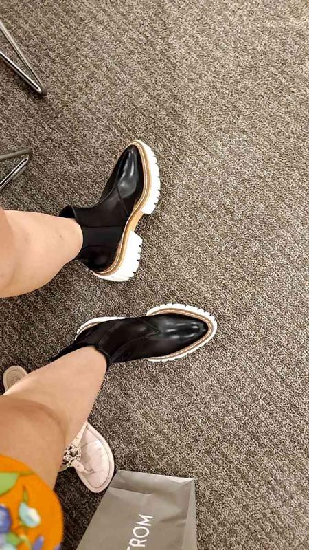 Review Thumbnail Image 1 218000876