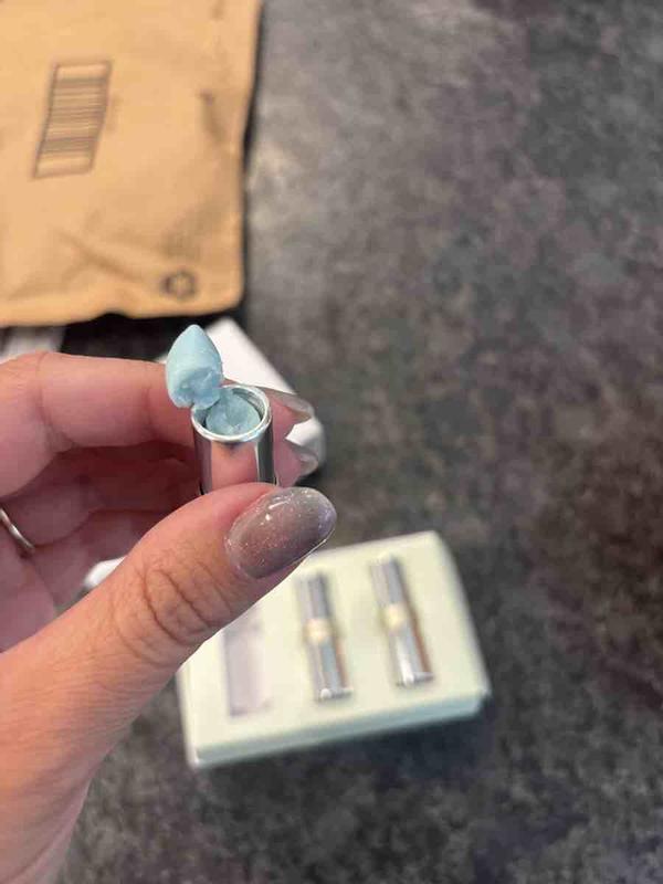 Customer photo for "broke instantly"