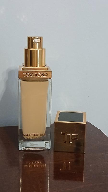 Customer photo for "My new favorite foundation"