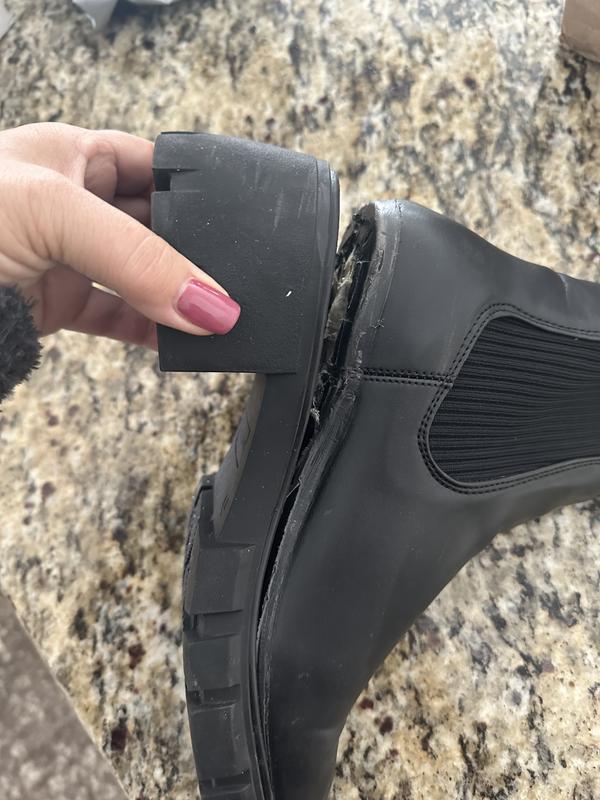 Chic but CHEAPLY made!