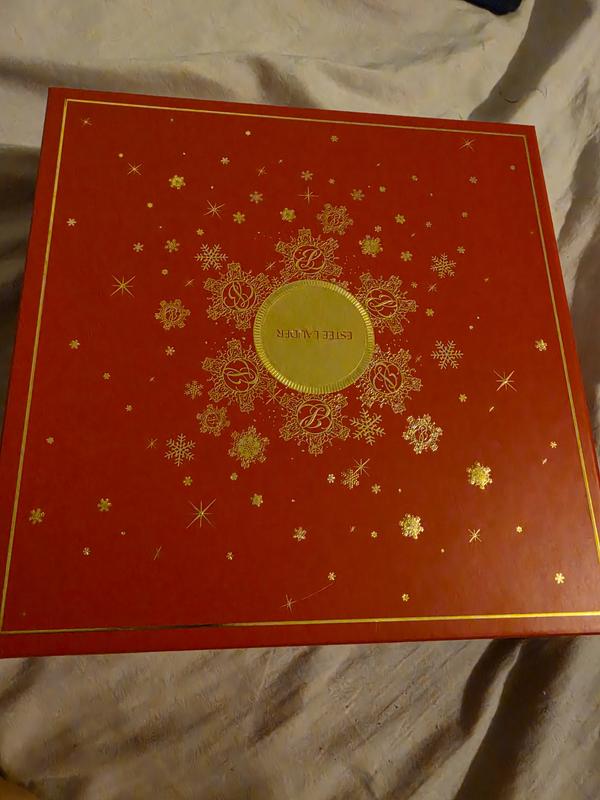 Customer photo for "Beautiful and luxurious gift"
