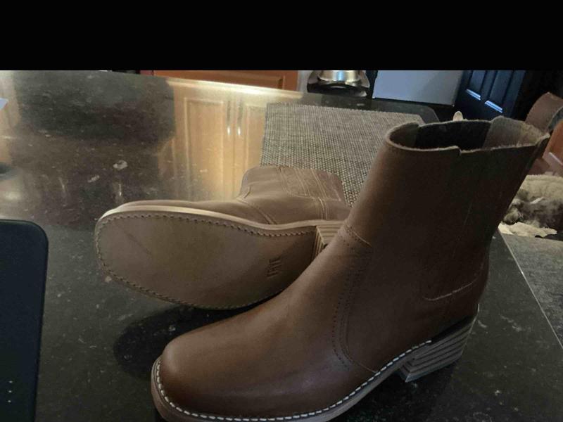 Review Thumbnail Image 0 244400564