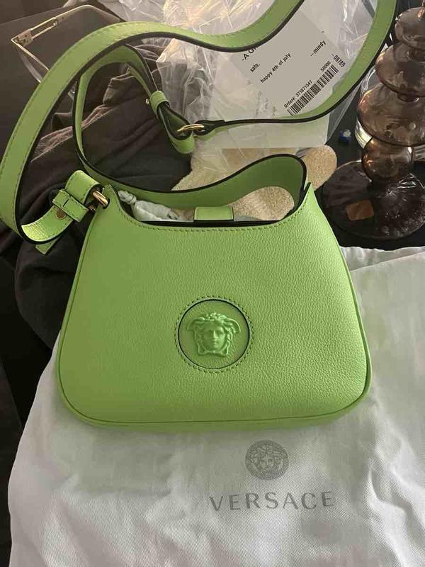 Review Thumbnail Image 0 218618003